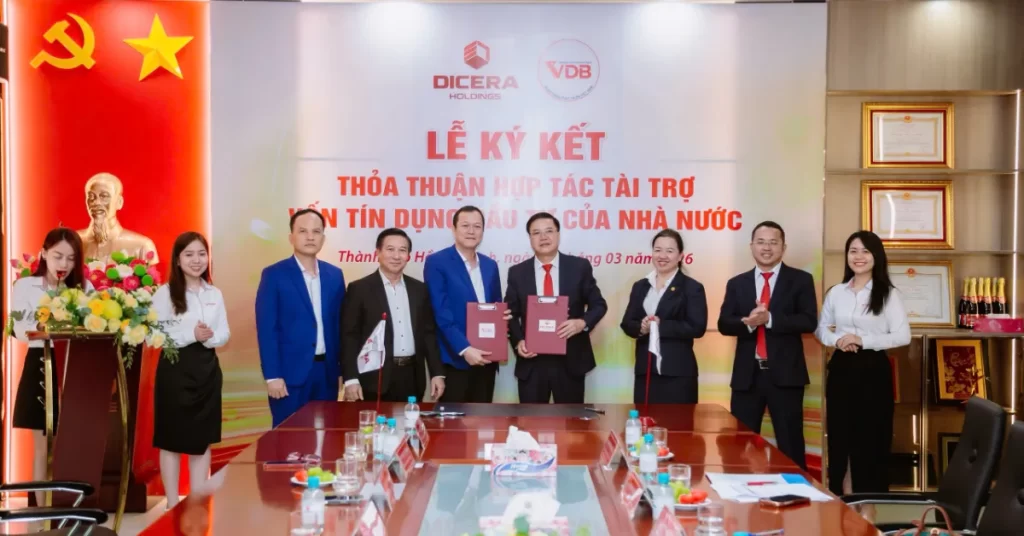 Sự kiện đánh dấu bước tiến quan trọng trong quan hệ hợp tác giữa Công ty Cổ phần DICERA Holdings và Ngân hàng Phát triển Việt Nam – Sở Giao dịch II